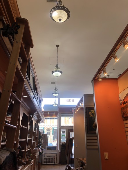 605 Main St, Rapid City, SD for lease - Interior Photo - Image 1 of 7