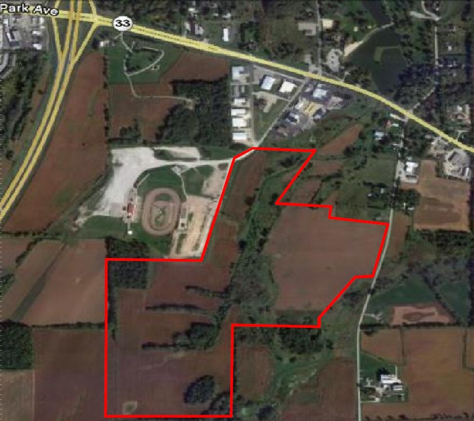 S Crystal Lake Rd & Rt. 33, Beaver Dam, WI à vendre Photo principale- Image 1 de 2