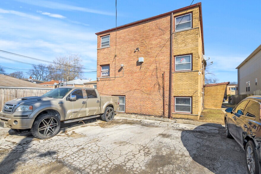 8624 S Maryland Ave, Chicago, IL à vendre - Photo principale - Image 1 de 24