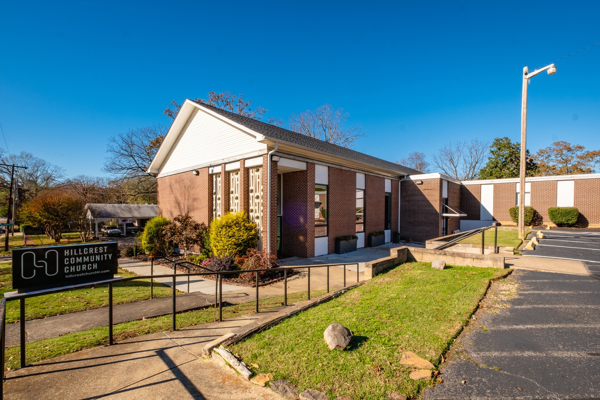5520 Woodlawn Dr, Little Rock, AR for sale Primary Photo- Image 1 of 55
