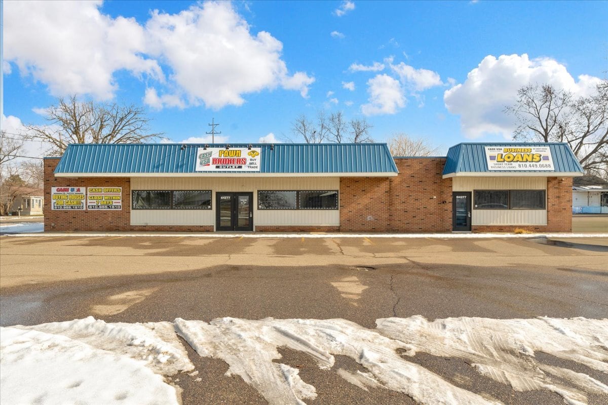 4277-4281 S Saginaw St, Burton, MI for lease Primary Photo- Image 1 of 27