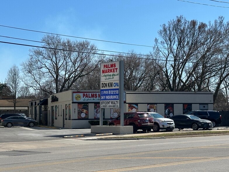 9161-9169 N Milwaukee Ave, Niles, IL for sale - Primary Photo - Image 1 of 11