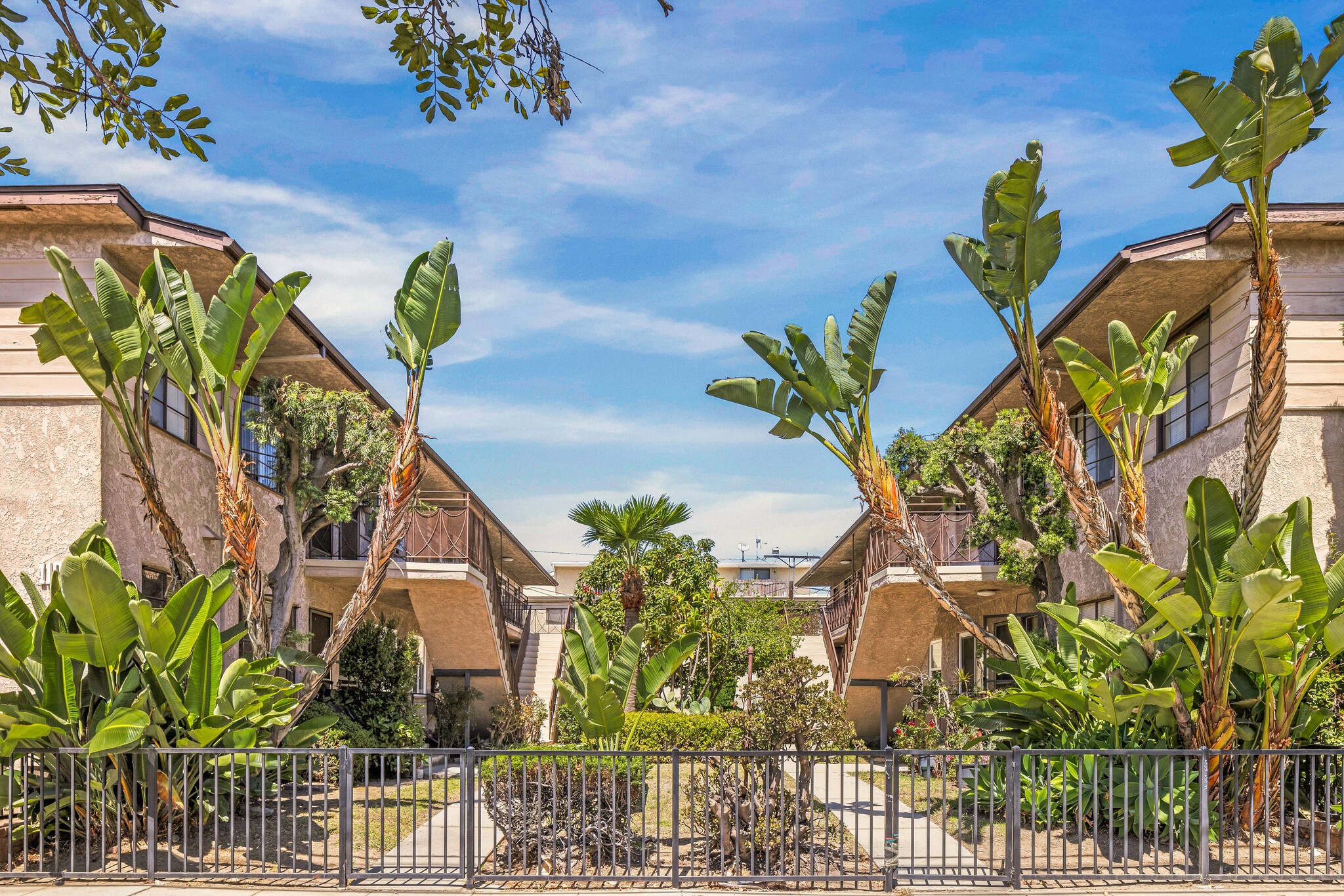 11061 Venice Blvd, Los Angeles, CA for sale Building Photo- Image 1 of 10