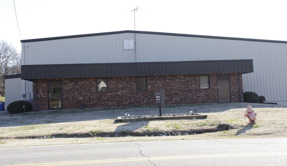 124 N Charleston St, Blacksburg, SC for sale - Building Photo - Image 2 of 105