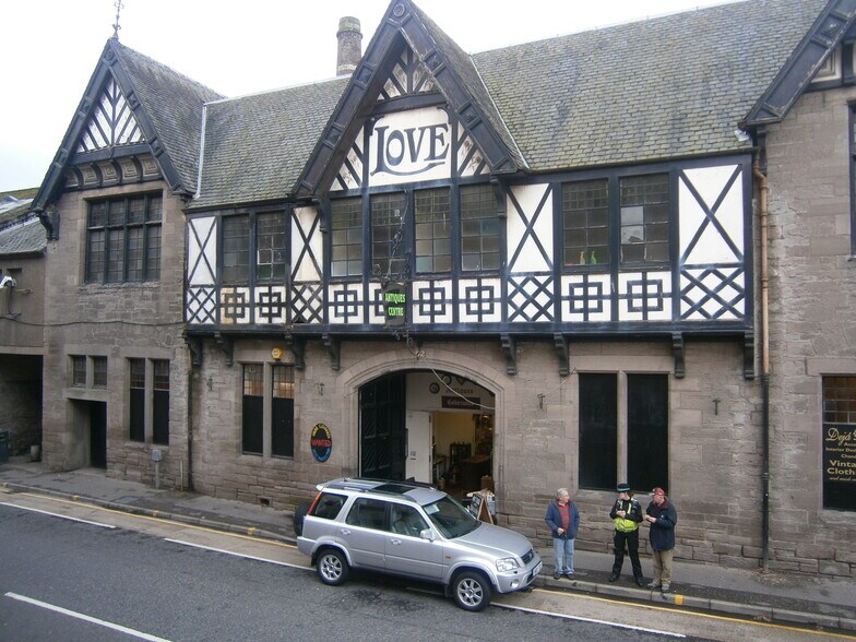 52 Canal St, Perth à vendre - Photo du bâtiment - Image 2 de 3