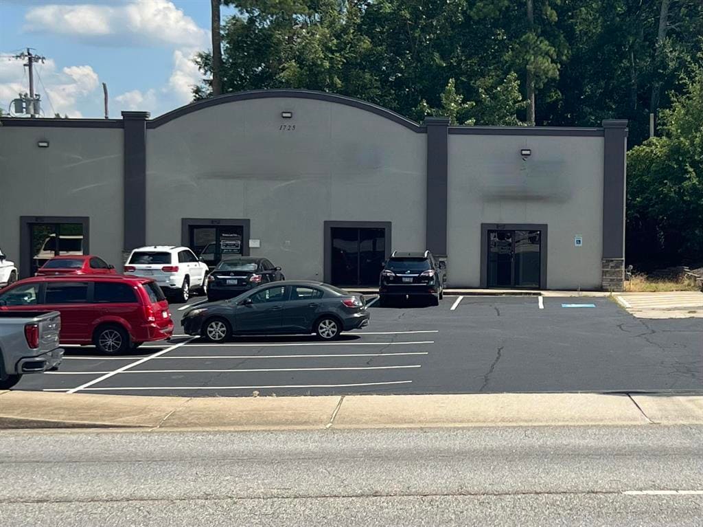 1725 John B White Sr Blvd, Spartanburg, SC à vendre Photo du bâtiment- Image 1 de 1