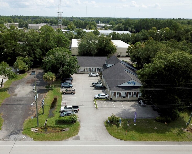 6251 Philips Hwy, Jacksonville, FL for lease - Primary Photo - Image 1 of 7