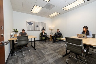 605 N Michigan Ave, Chicago, IL for lease Interior Photo- Image 1 of 3