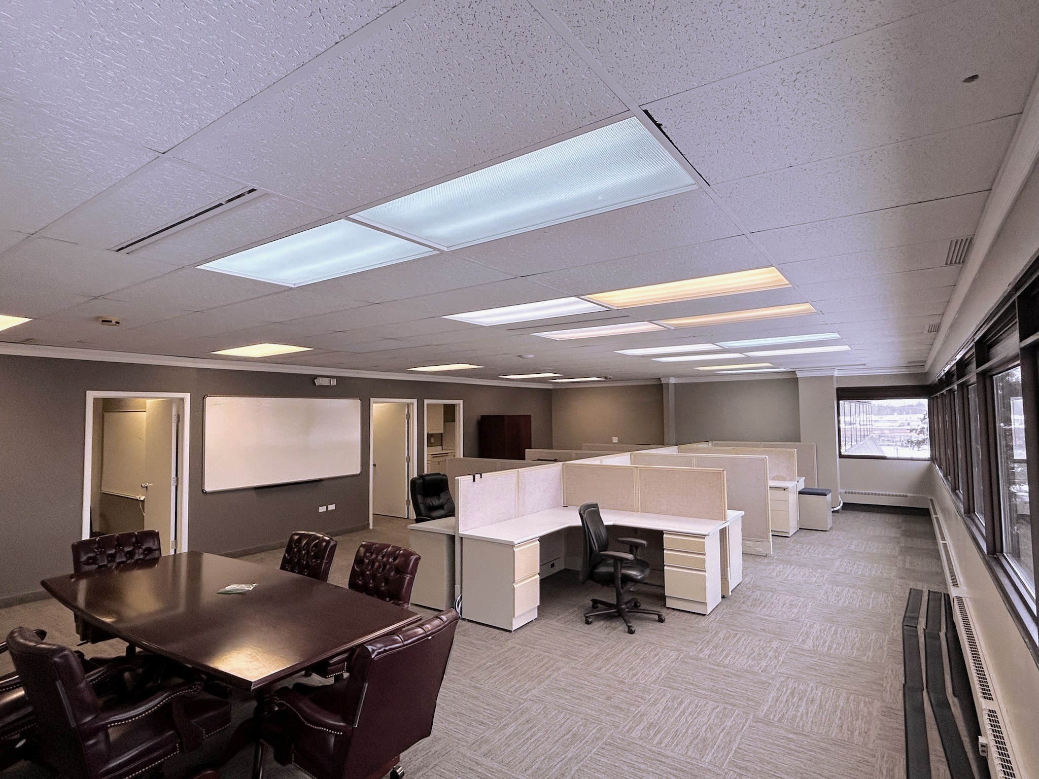 6001 Cochran Rd, Solon, OH à louer Photo intérieure- Image 1 de 4