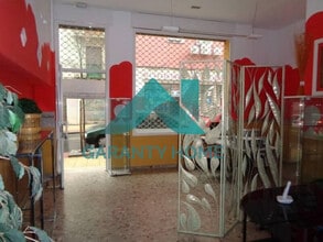 Retail in Cáceres, Cáceres for lease Interior Photo- Image 2 of 6