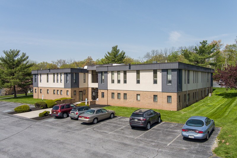 1569 Medical Dr, Pottstown, PA for sale - Primary Photo - Image 1 of 55