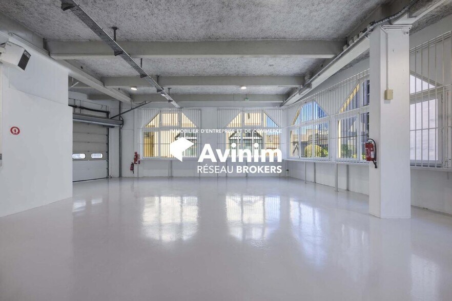 Industrial in Aubervilliers for lease - Interior Photo - Image 2 of 4