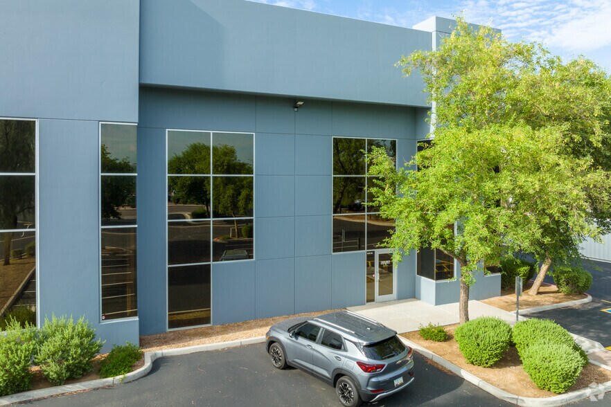 7175 W Sherman Rd, Phoenix, AZ à louer - Photo du bâtiment - Image 3 de 5