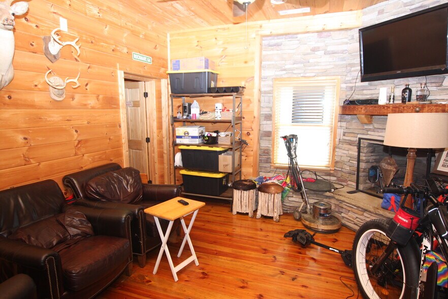 103 W Elm St, Rockmart, GA à vendre - Photo du bâtiment - Image 3 de 10