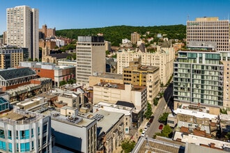 2160-2170 Rue de la Montagne, Montréal, QC - Aerial  map view