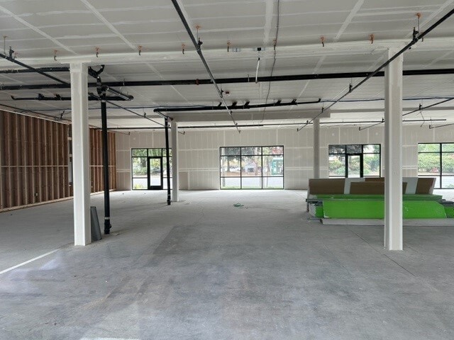 989 S Burlington Blvd, Burlington, WA à louer - Photo intérieure - Image 3 de 9