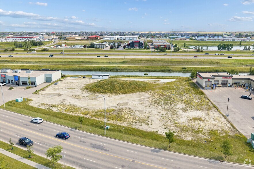 2934-2942 Main St S, Airdrie, AB for lease - Primary Photo - Image 1 of 4