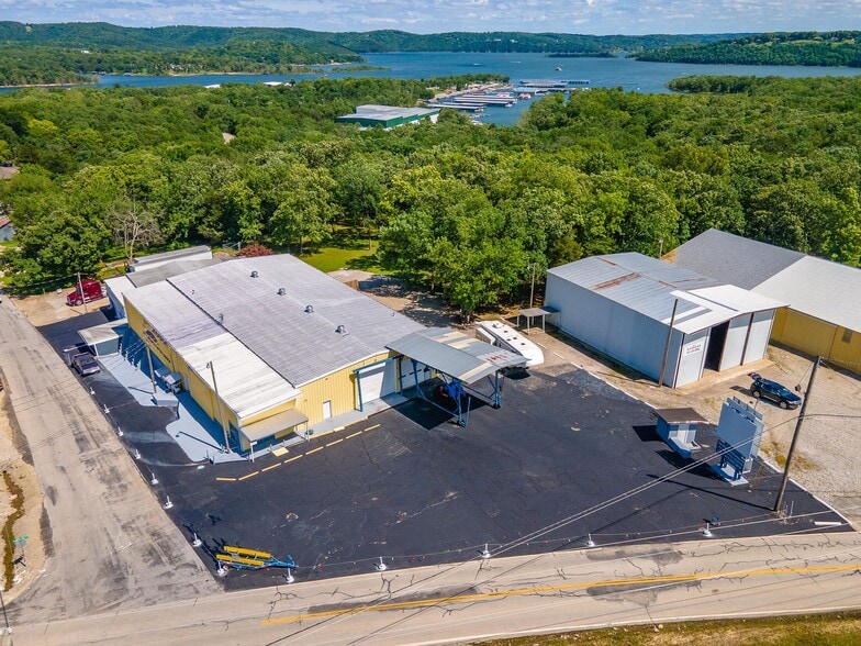 26 Kimberling Blvd, Kimberling City, MO for sale - Building Photo - Image 2 of 25