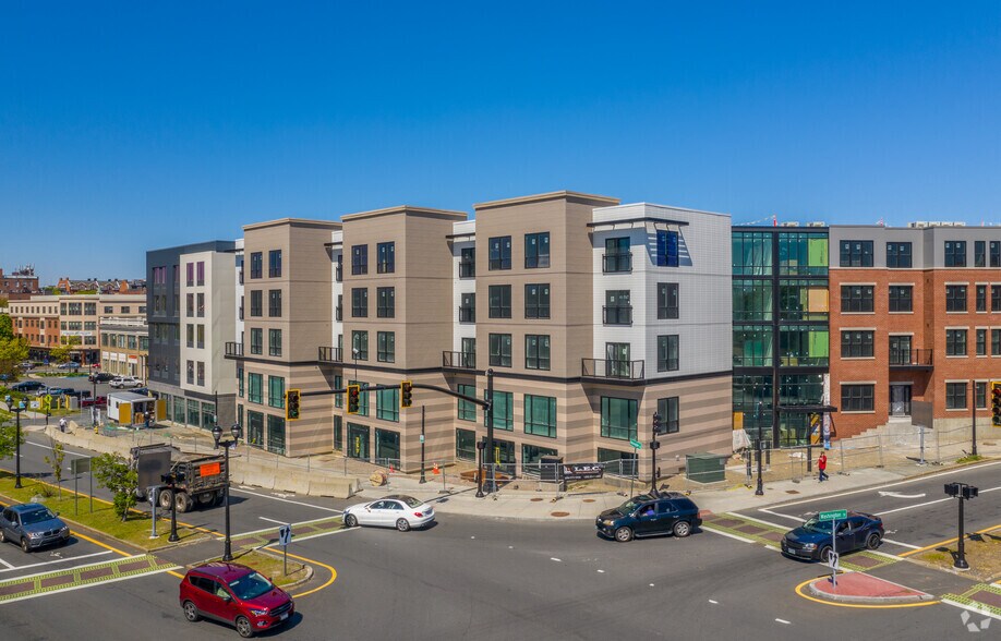 231 Washington St, Salem, MA for lease - Building Photo - Image 2 of 47