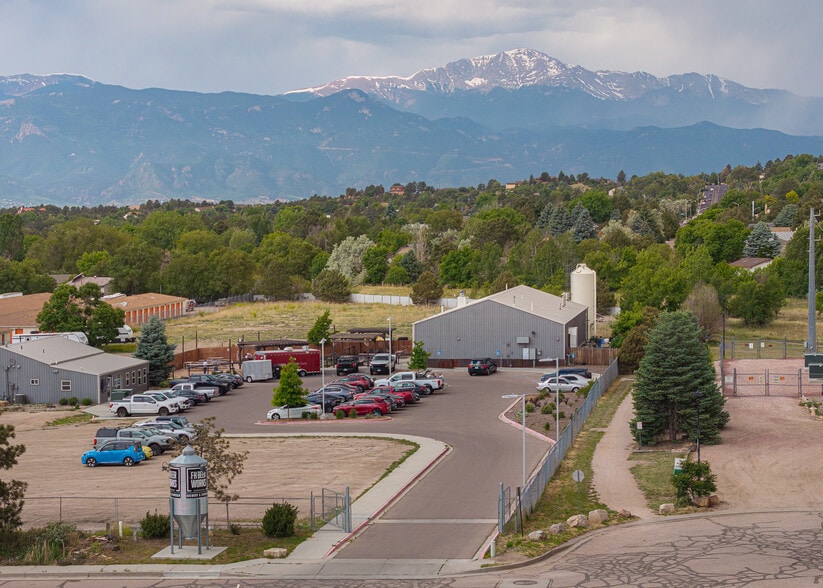 2480-2490 N Powers Blvd, Colorado Springs, CO for sale - Primary Photo - Image 1 of 49