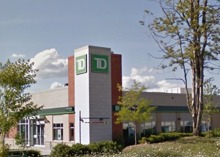 1305 Boul du Plateau-Saint-Joseph, Sherbrooke, QC for sale Building Photo- Image 1 of 1