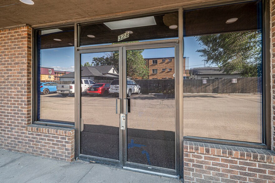 340 W Hampden Ave, Englewood, CO à louer - Photo du bâtiment - Image 3 de 30