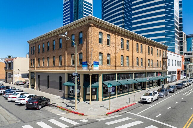 Plus de détails pour 570 10th St, Oakland, CA - Commerce de détail à louer