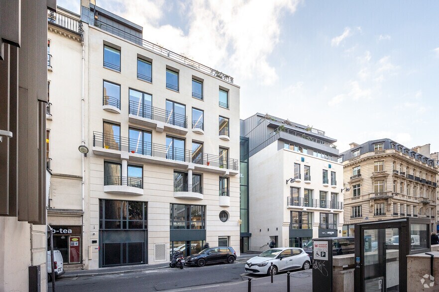 30-34 Rue Laffitte, Paris à louer - Photo du bâtiment - Image 2 de 10