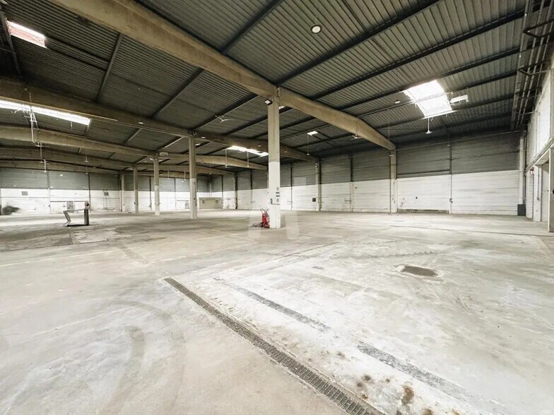 Bureau dans Morangis à louer - Photo intérieure - Image 3 de 9