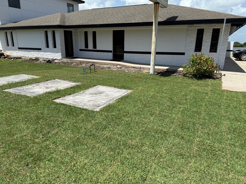 1269 US Highway 1, Rockledge, FL à louer - Photo du bâtiment - Image 2 de 2