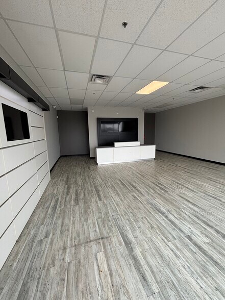 3515 South St, Lafayette, IN à louer - Photo intérieure - Image 3 de 15