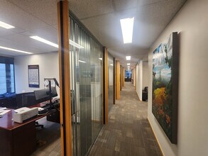 1100 Melville St, Vancouver, BC for lease Interior Photo- Image 1 of 4