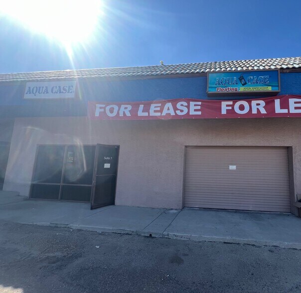 14620 N Cave Creek Rd, Phoenix, AZ à louer - Photo du bâtiment - Image 2 de 2