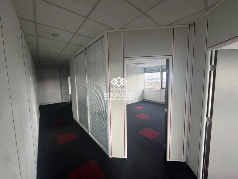 Bureau dans Gennevilliers à louer - Photo intérieure - Image 2 de 4