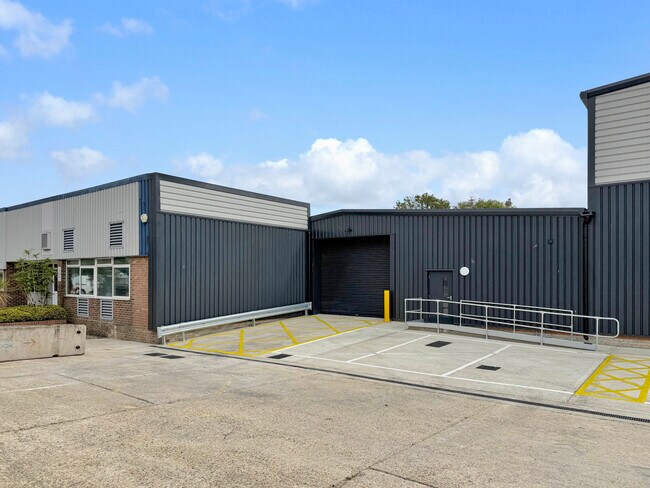 More details for Durban Rd, Bognor Regis - Industrial for Lease