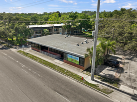 215 Bullard Pky, Tampa FL - Dépanneur