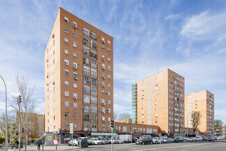 More details for Calle Santa María Reina, 4, Madrid - Multifamily for Sale