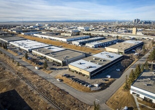 920 28th St NE, Calgary, AB for lease Aerial- Image 1 of 7