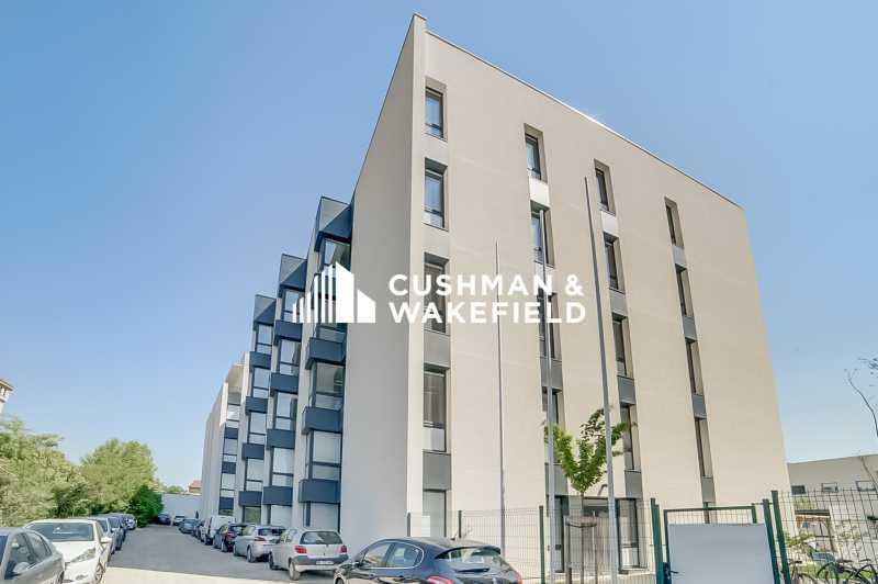 61-63 Avenue Paul Krüger, Villeurbanne à louer - Photo du bâtiment - Image 2 de 3