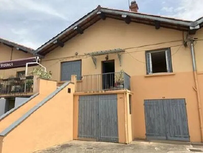 Office in Lyon for lease Building Photo- Image 1 of 7