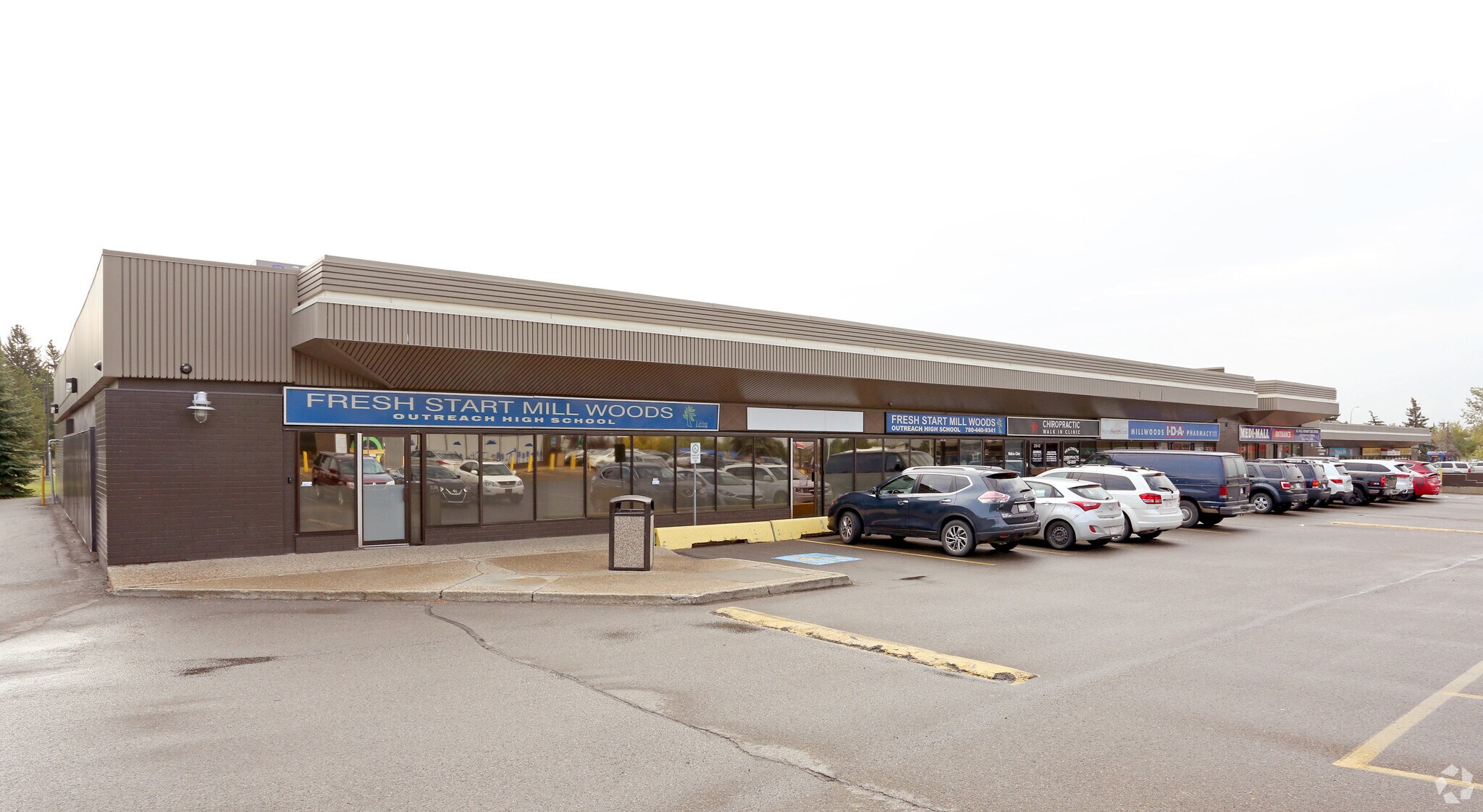 2841 Mill Woods Rd NW, Edmonton, AB for lease Primary Photo- Image 1 of 4