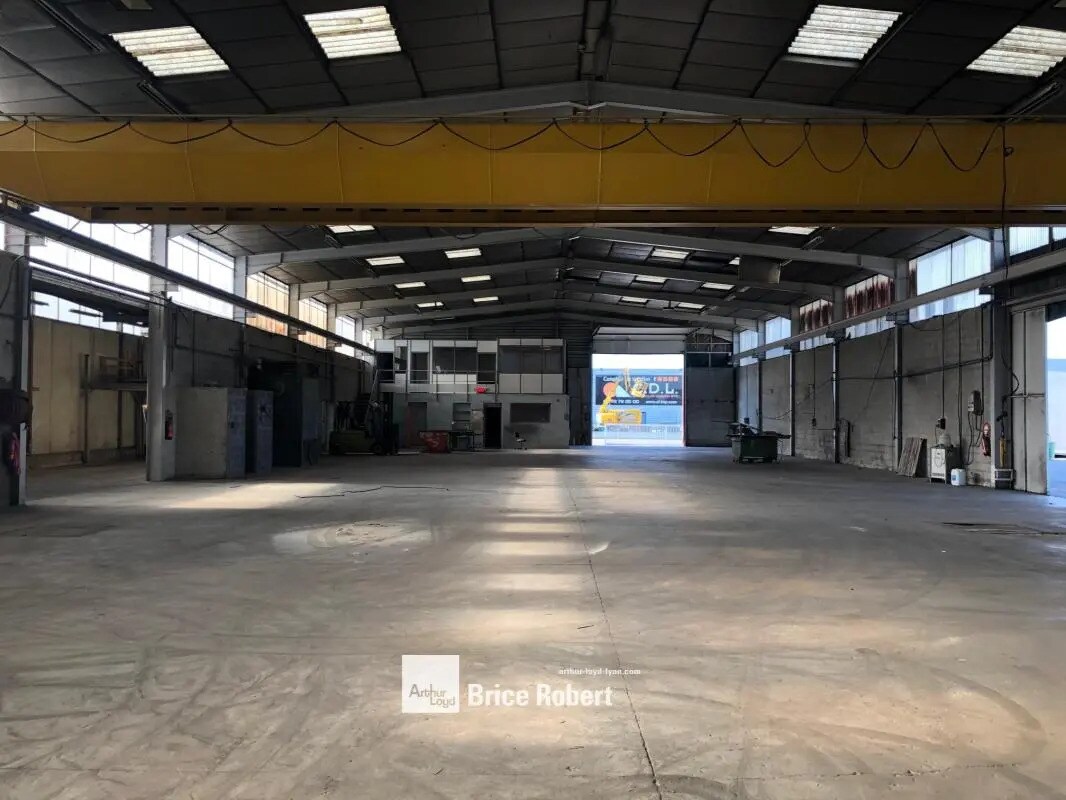 9 Rue Ampère, Chassieu à louer Photo du bâtiment- Image 1 de 3