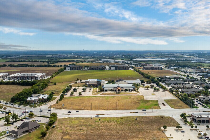 1800 E Broad St, Mansfield, TX à vendre - Aérien - Image 2 de 19