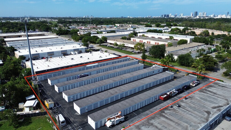 20100 NE 15th Ct, Miami, FL à vendre - Aérien - Image 2 de 4