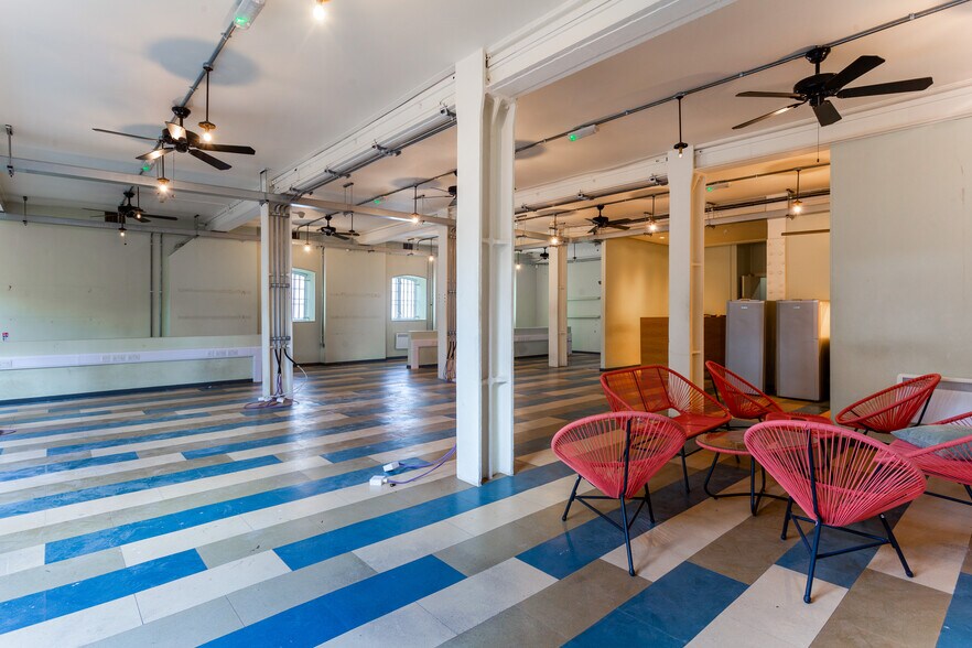 79-89 Lots Rd, Londres à louer - Photo du bâtiment - Image 3 de 24