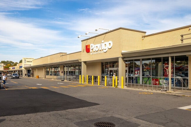 More details for 1051-1191 Rue Décarie, Montréal, QC - Office, Retail for Lease