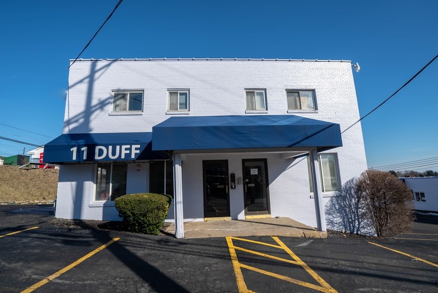11 Duff Rd, Pittsburgh, PA for sale - Primary Photo - Image 1 of 1