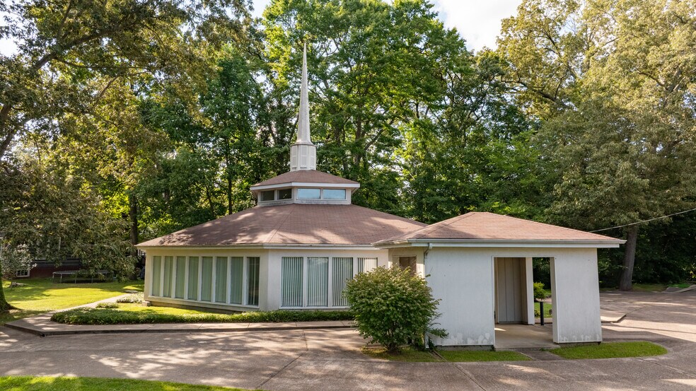 1634 Main St, Murray, KY à vendre - Photo du bâtiment - Image 2 de 17