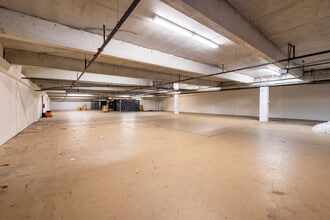 1095 Broken Sound Pky, Boca Raton, FL for lease Interior Photo- Image 2 of 4