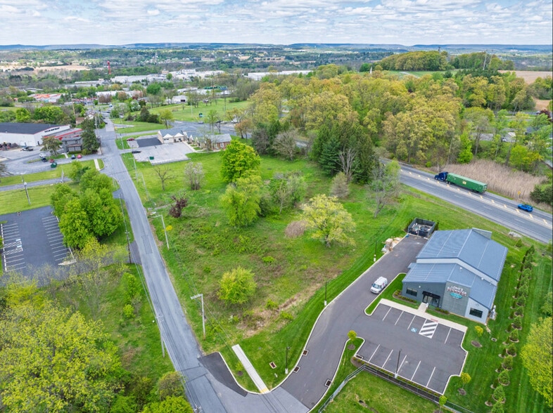 1619 Hausman Rd, Allentown, PA for sale - Building Photo - Image 2 of 5